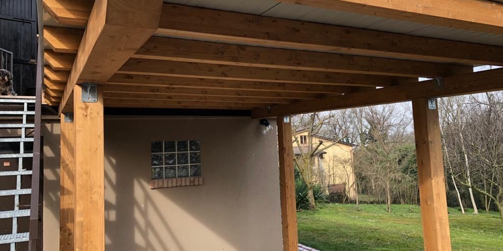tettoie e porticati in legno